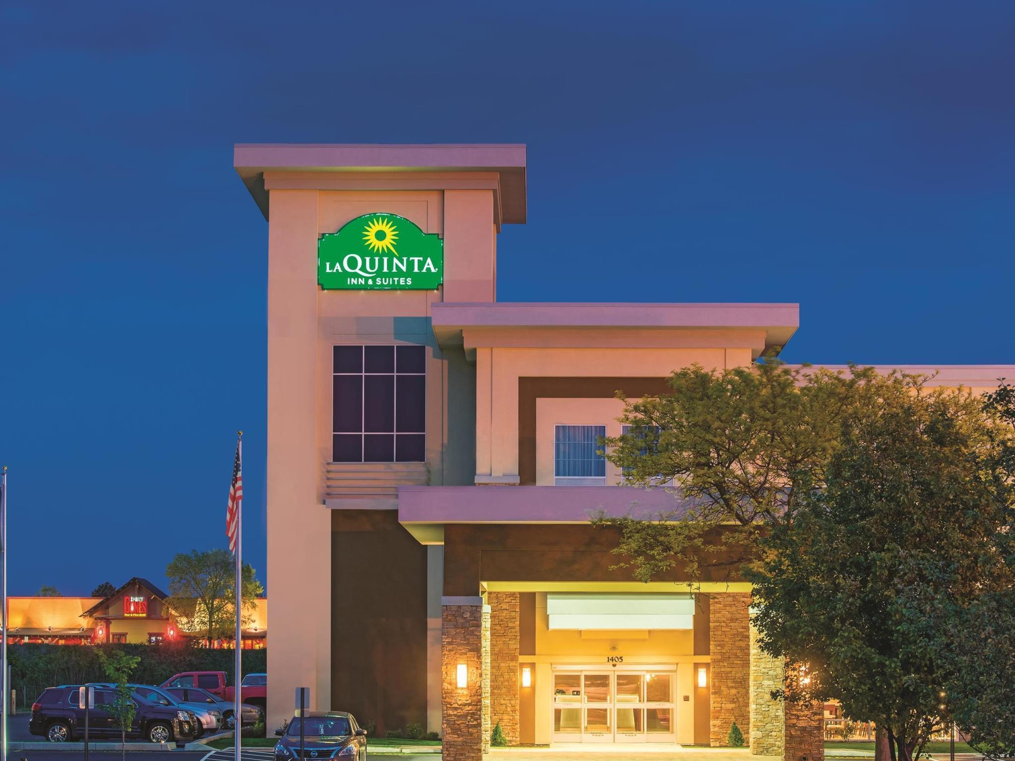 Hotel La Quinta By Wyndham York Extérieur photo