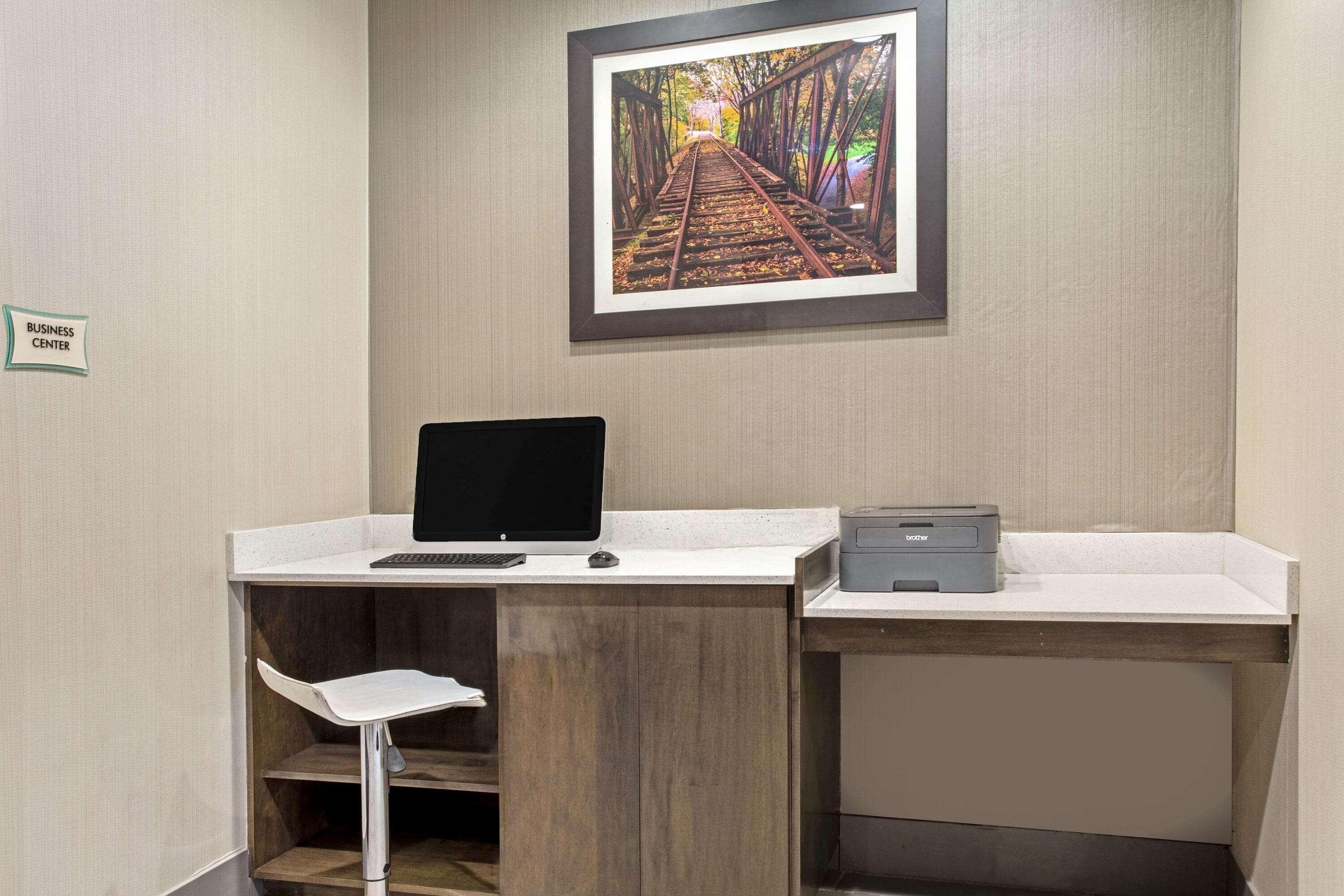 Hotel La Quinta By Wyndham York Extérieur photo