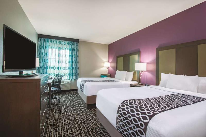 Hotel La Quinta By Wyndham York Extérieur photo